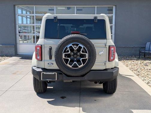 Beige 2026 Ford Bronco Outer Banks
