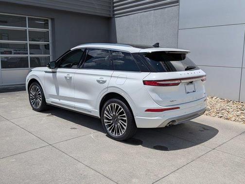 Pristine White 2020 Lincoln Corsair Reserve