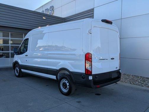 2026 Ford Transit-250 148 WB Medium Roof Cargo