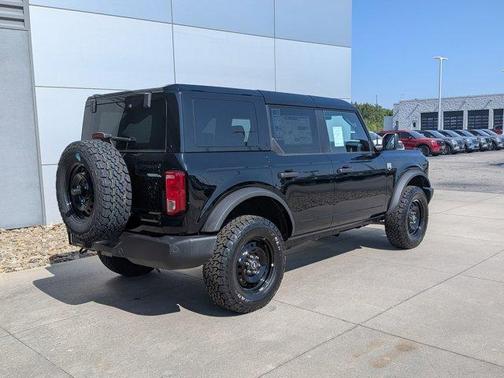Shadow 2026 Ford Bronco Big Bend