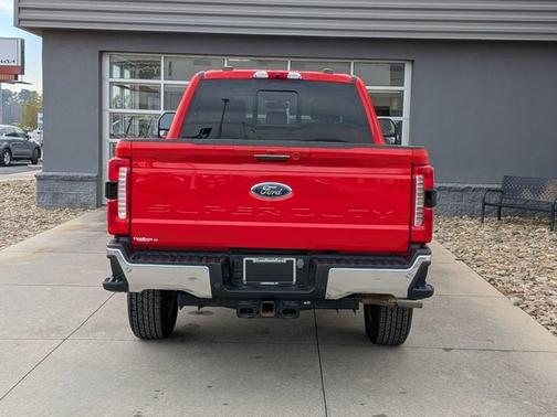 2023 Ford F-250 LARIAT