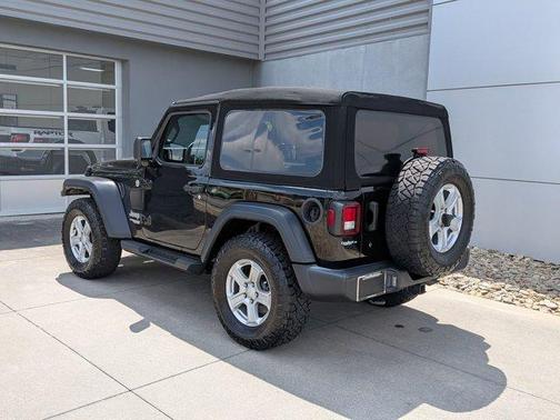 Black Clearcoat 2019 Jeep Wrangler Sport