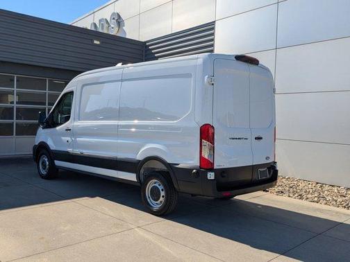 2026 Ford Transit-250 148 WB Medium Roof Cargo