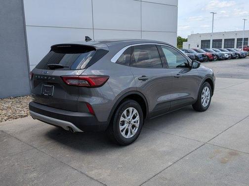 Carbonized Gray Metallic 2024 Ford Escape Active
