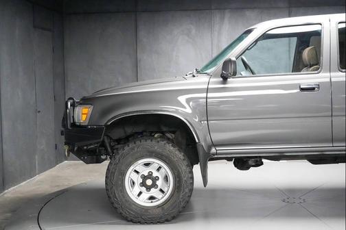 1993 Toyota 4Runner SR5 V6
