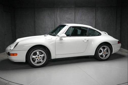 Grand Prix White 1995 Porsche 911 Carrera