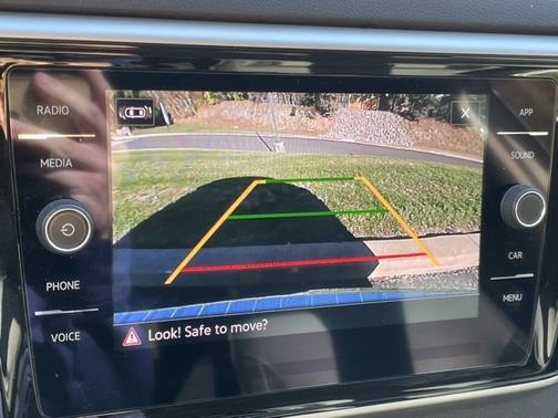 2023 Volkswagen Atlas 3.6 SE w/ Technology