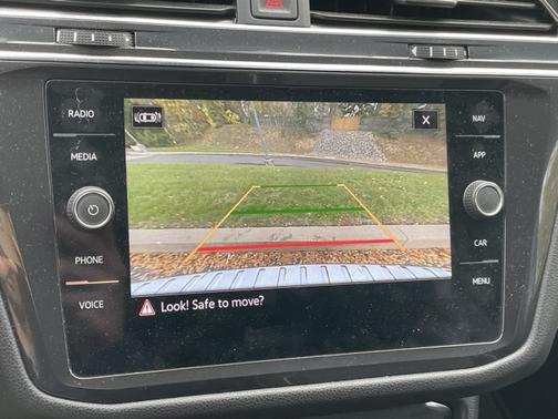 2022 Volkswagen Tiguan 2.0T SEL R-Line