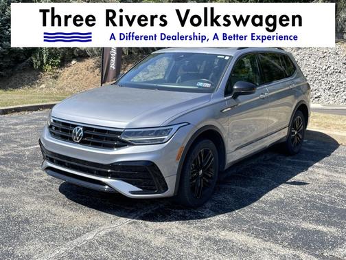 2022 Volkswagen Tiguan 2.0T SE R-Line Black