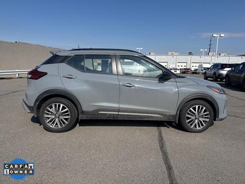 2023 Nissan Kicks SR