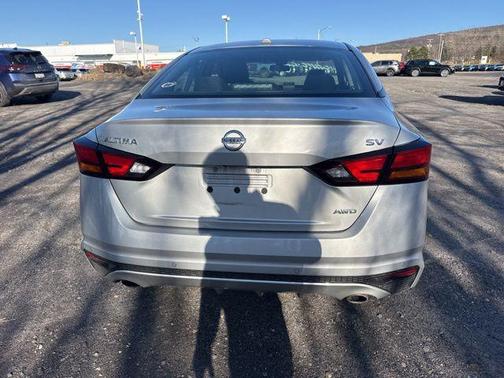2022 Nissan Altima 2.5 SV