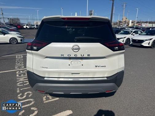 2022 Nissan Rogue SV
