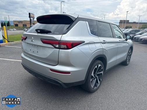 2022 Mitsubishi Outlander ES 2.5 S-AWC