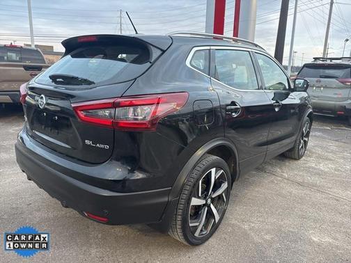 2021 Nissan Rogue Sport SL
