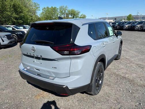 Boulder Gray Pearl 2026 Nissan Rogue SV
