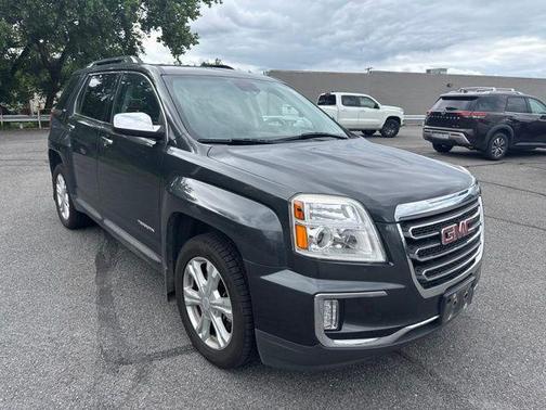 Graphite Gray Metallic 2017 GMC Terrain SLT