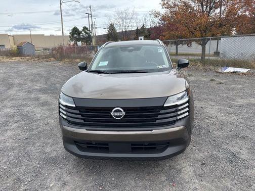 Canyon Bronze Metallic 2026 Nissan Kicks SV