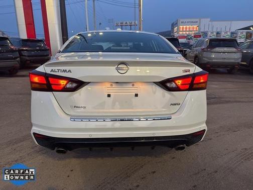 2023 Nissan Altima SR Intelligent AWD