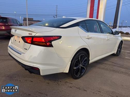 2023 Nissan Altima SR Intelligent AWD