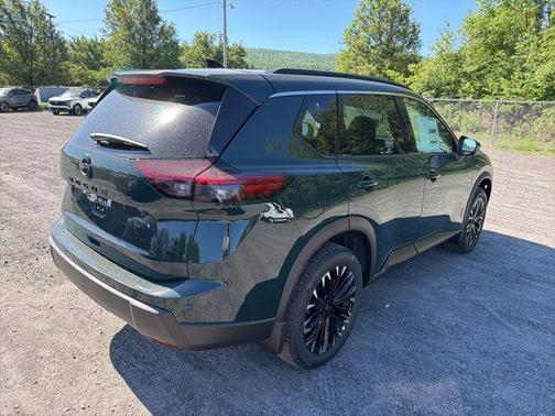 Obsidian Green 2026 Nissan Rogue Dark Armor