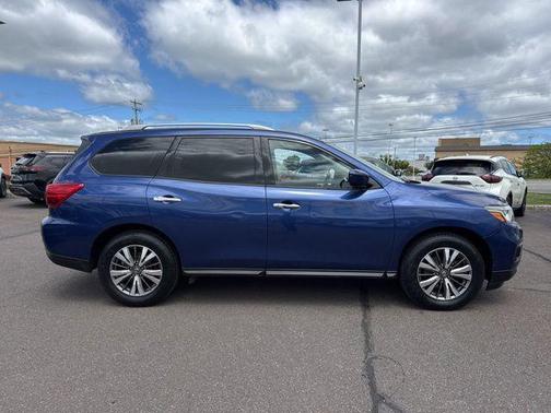 Caspian Blue Metallic 2019 Nissan Pathfinder SV