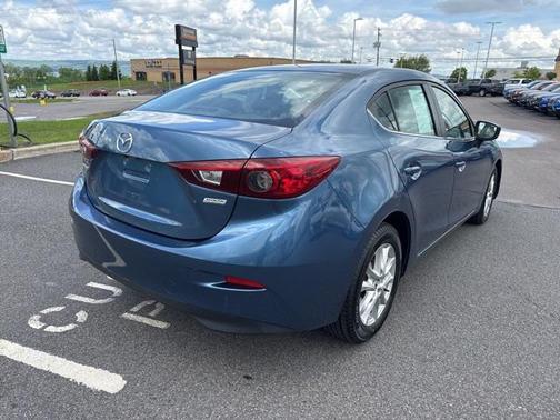 2017 Mazda Mazda3 Sport