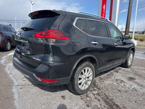 2017 Nissan Rogue SV