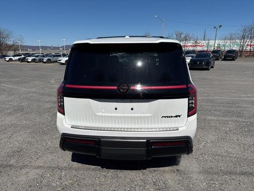2025 Nissan Armada PRO-4X 4WD