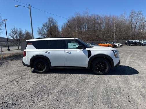 2025 Nissan Armada PRO-4X 4WD