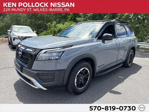 Solid Gray/Super Black 2024 Nissan Pathfinder Rock Creek 4WD