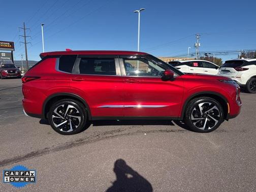 2022 Mitsubishi Outlander SE