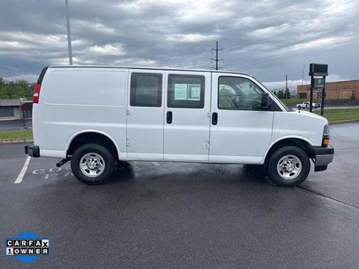 2022 Chevrolet Express 2500 RWD 2500 Regular Wheelbase WT