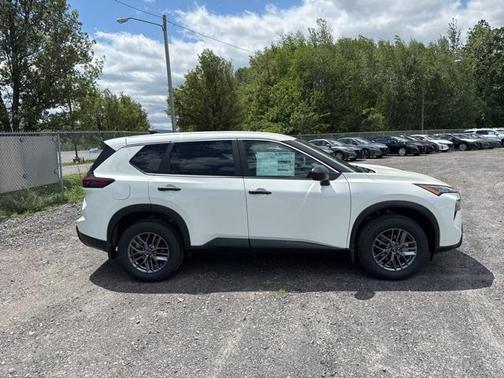 2025 Nissan Rogue S