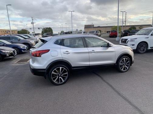 2018 Nissan Rogue Sport SL