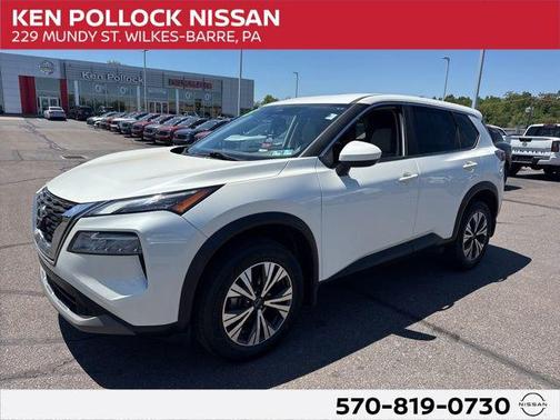 Pearl White Tricoat 2023 Nissan Rogue SV