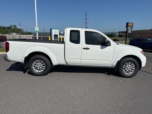 2021 Nissan Frontier SV