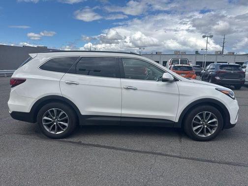 Monaco White 2019 Hyundai Santa Fe XL SE