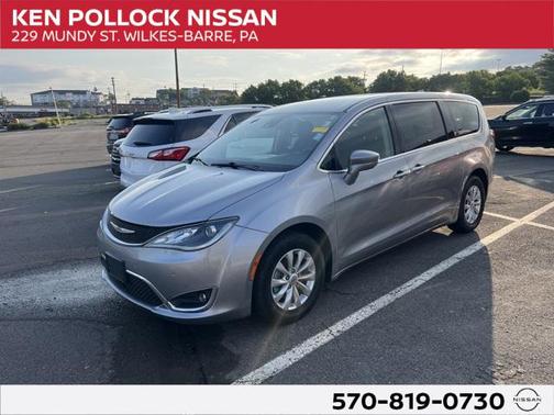 Billet Silver Metallic Clearcoat 2019 Chrysler Pacifica Touring Plus