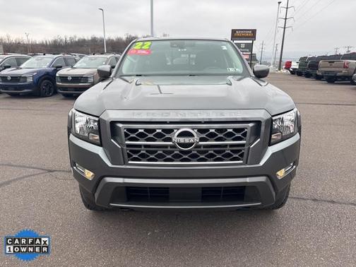 2022 Nissan Frontier SV