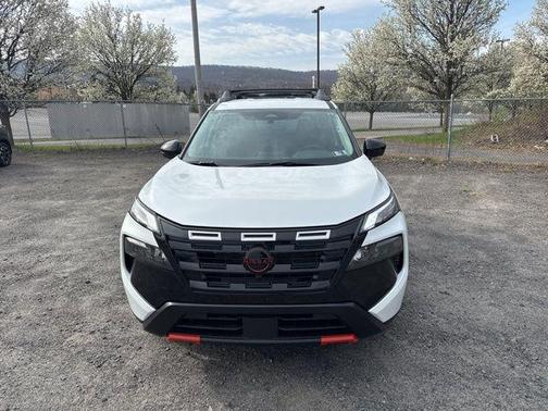 Everest White Pearl Tricoat 2026 Nissan Rogue Rock Creek