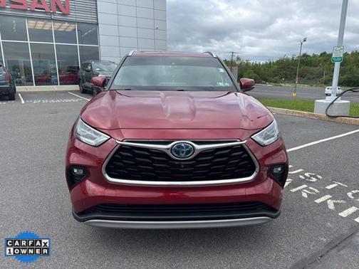 2021 Toyota Highlander Hybrid Platinum