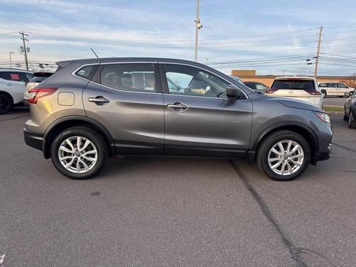 2020 Nissan Rogue Sport S