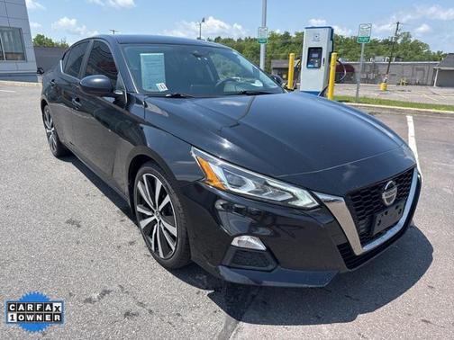 2020 Nissan Altima SR FWD