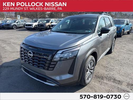 2026 Nissan Pathfinder SL