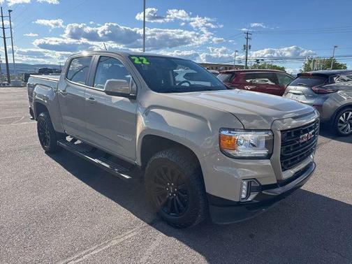 Desert Sand Metallic 2022 GMC Canyon Elevation