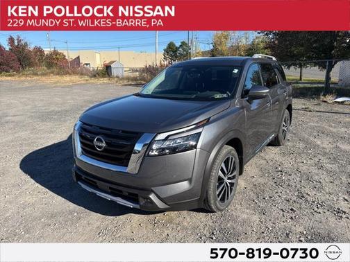 2025 Nissan Pathfinder Platinum 4WD