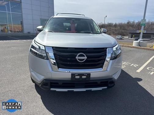 2024 Nissan Pathfinder Platinum 4WD
