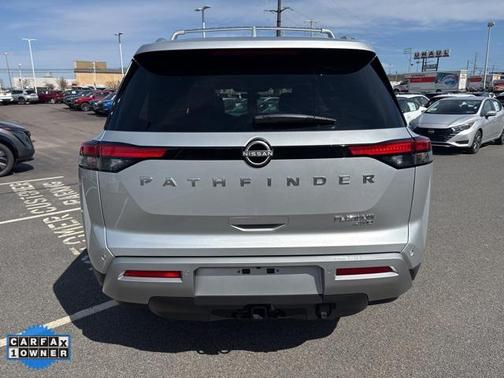 2024 Nissan Pathfinder Platinum 4WD