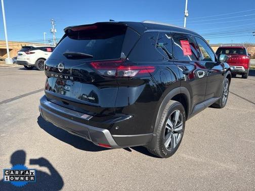 2024 Nissan Rogue SL
