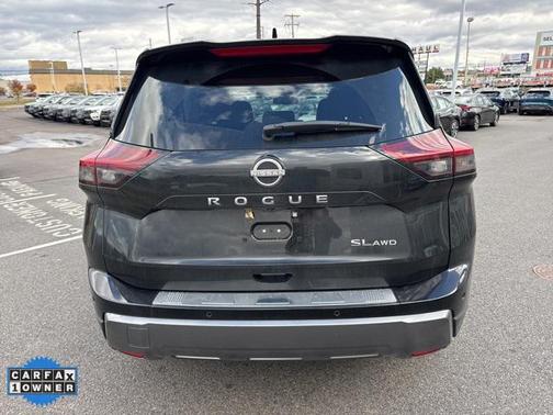 2024 Nissan Rogue SL